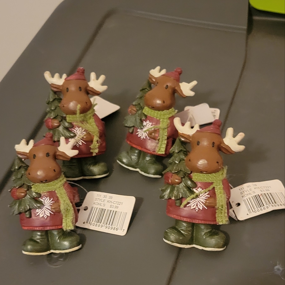 4 Christmas napkin ring holders